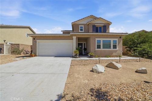 13070 Sierra Madre Ct, Victorville, CA, 92394-7220 | Card Image