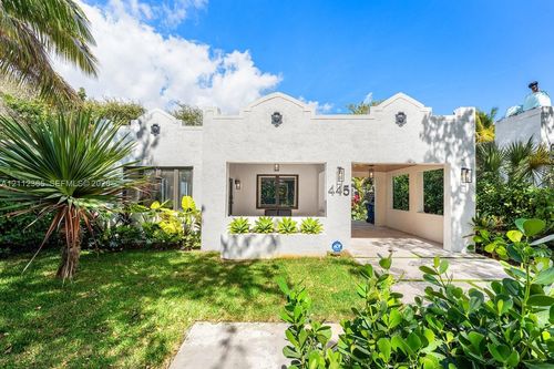 445 Ne 76th St, Miami, FL, 33138-5044 | Card Image