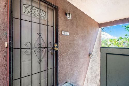 243 La Vida Nueva Del Oeste Sw, Albuquerque, NM, 87105-2664 | Card Image