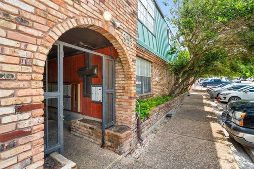 apt-208-307 E 31st St, Austin, TX, 78705-3036 | Card Image