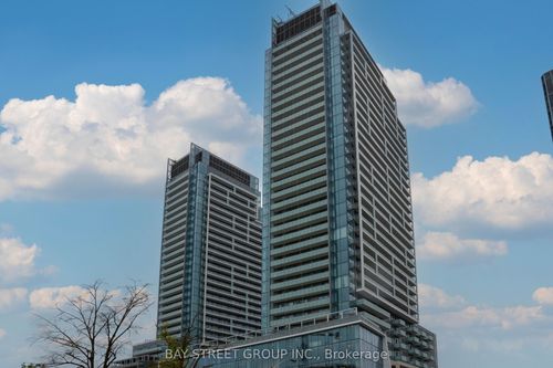 n344-7 Golden Lion Hts, North York, ON, M2M0C1 | Card Image