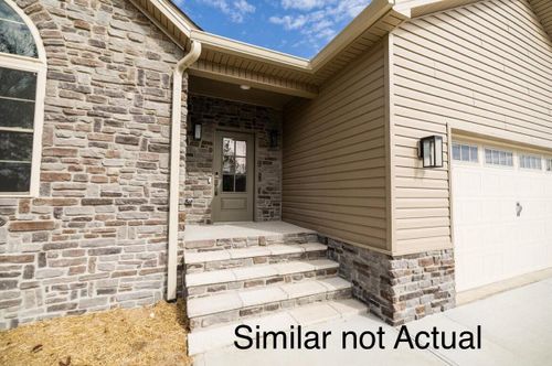 112 Canterbury Dr, Bronston, KY, 42518 | Card Image