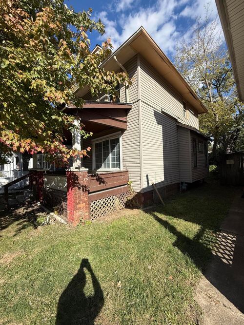 74 S Burgess Ave, Columbus, OH, 43204-3251 | Card Image