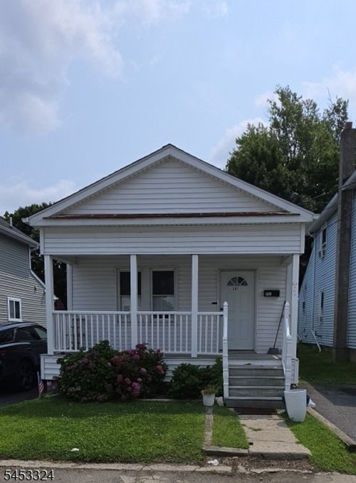 1-301 Center St, Landing, NJ, 07850-1003 | Card Image