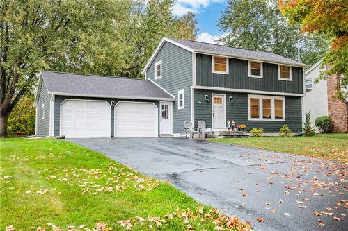 90 Hefner Dr, Webster, NY, 14580-3406 | Card Image