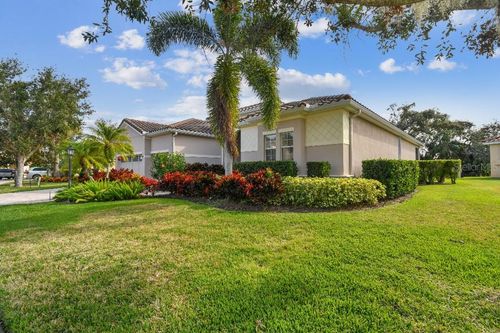 5621 Rock Dove Drive, SARASOTA, FL, 34241 | Card Image