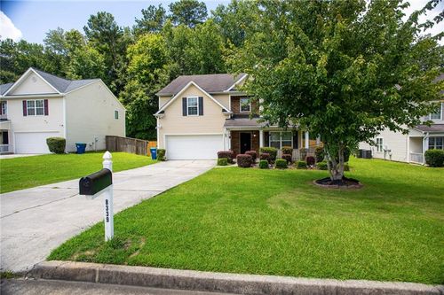 8339 Milam Loop, Fairburn, GA, 30213-4705 | Card Image