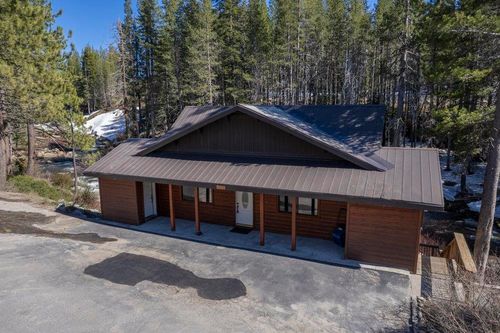 21907 Donner Pass Rd, Soda Springs, CA, 95728 | Card Image