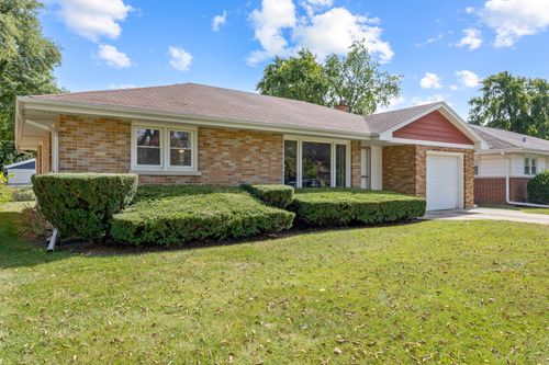 525 Homestead Rd, La Grange Park, IL, 60526-5709 | Card Image