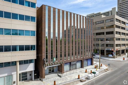 303-110 Eglinton Ave W, Toronto, ON, M4R1A3 | Card Image