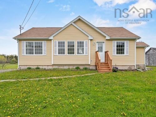 3369 Highway 215, Walton, NS, B0N2R0 | Card Image