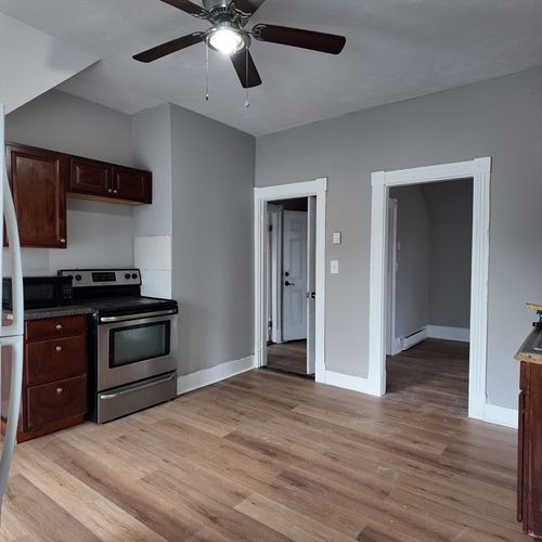 2-115 Leach Ave, Brockton, MA, 02301-6748 | Card Image