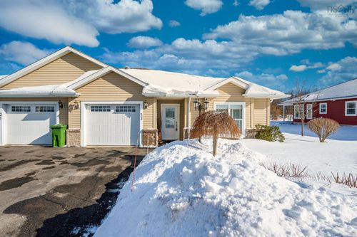 23 Beckwith Drive, Berwick, NS, B0P1E0 | Card Image