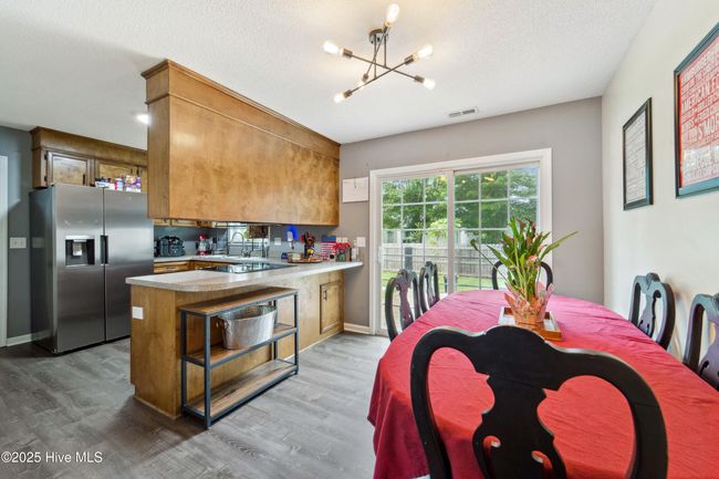 109 King St, House other with 3 bedrooms, 2 bathrooms and 1 parking in Jacksonville NC | Image 17
