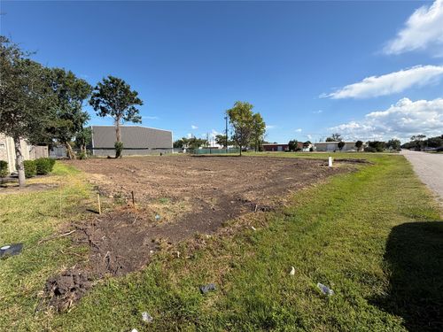 0 N 1st St, La Porte, TX, 77571 | Card Image