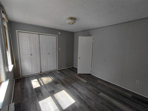 apt-1-76 Hoffman St, Kingston, NY, 12401-5728 | Card Image