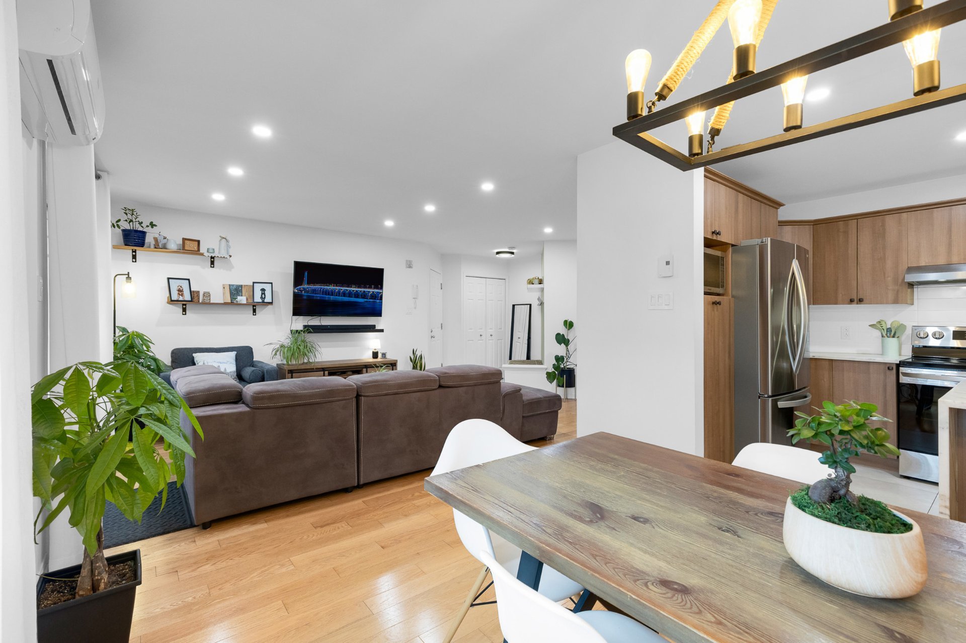 Residential Lease in Vaudreuil-Dorion 2