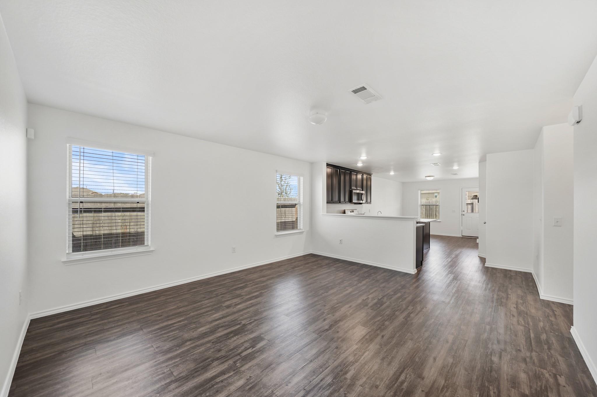 Residential Lease in Missouri City 3