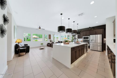 2028 E Chama Dr, Phoenix, AZ, 85024-0123 | Card Image