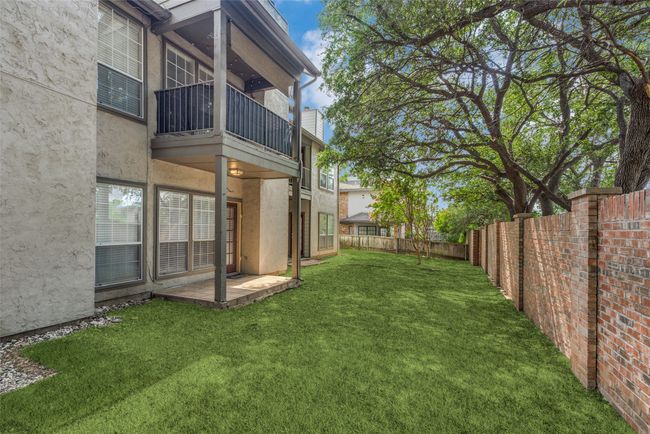 APT-138 - 4067 Beltway Dr, Condo with 2 bedrooms, 3 bathrooms and null parking in Addison TX | Image 14