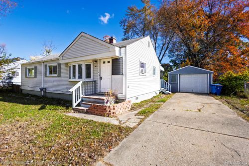 411 Clayburn Blvd, Waterford, MI, 48327-2619 | Card Image