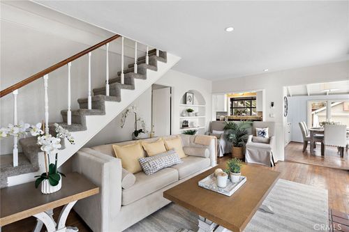 251 Viejo St, Laguna Beach, CA, 92651-1352 | Card Image