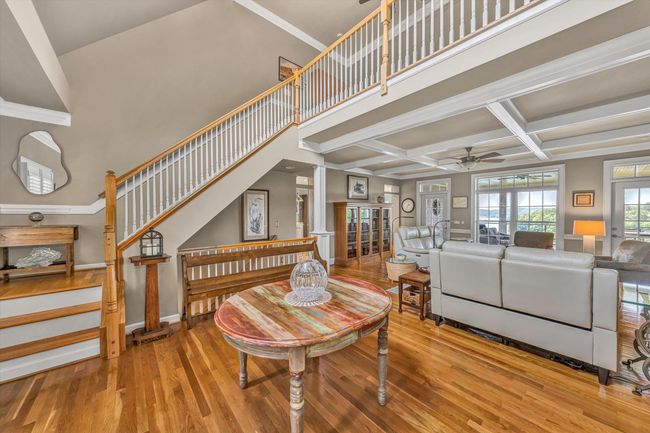 220 Village Lane (14) | Image 6