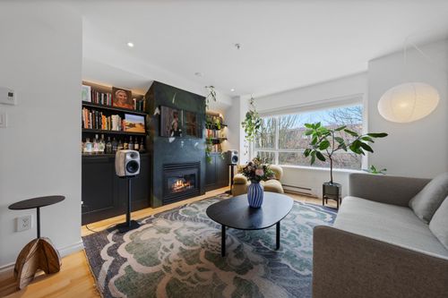 303-2688 Watson St, Vancouver, BC, V5T4T6 | Card Image