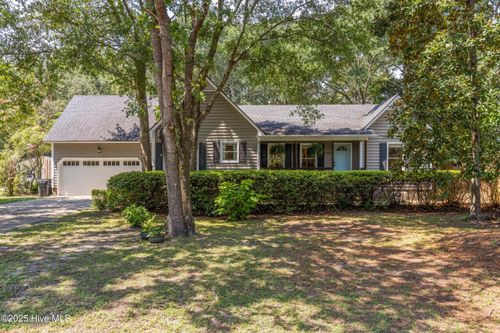 1302 Grove Point Rd, Wilmington, NC, 28409-4835 | Card Image