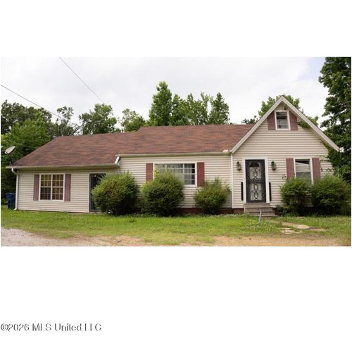 302 Armstrong Street, Batesville, MS, 38606 | Card Image