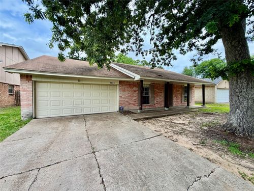 5015 Glendower Drive, Spring, TX, 77373 | Card Image