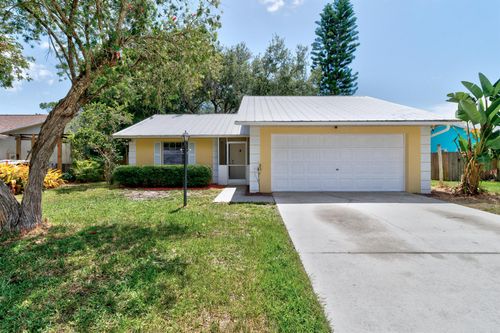 1360 39th Ave, Vero Beach, FL, 32960-3831 | Card Image