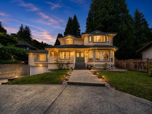 1224 E 14th St, North Vancouver, BC, V7J | Card Image