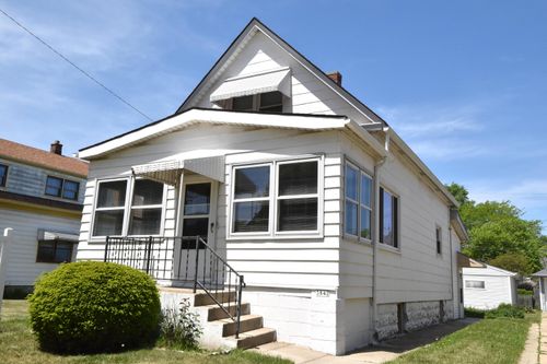 3842 E Layton Ave, Cudahy, WI, 53110 | Card Image