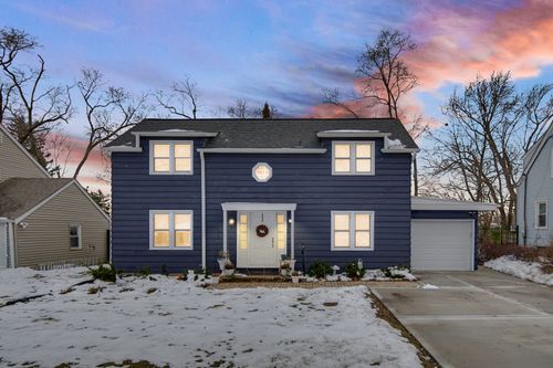 523 N Cedar Rd, New Lenox, IL, 60451-1407 | Card Image