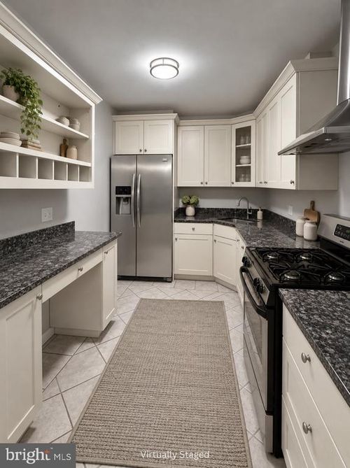 411-5101 River Rd, BETHESDA, MD, 20816-1562 | Card Image