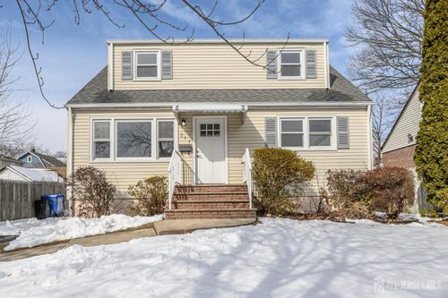 311 Chestnut St, Middlesex, NJ, 08846-1751 | Card Image