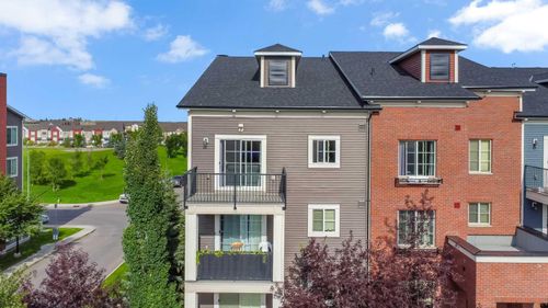 2418-99 Copperstone Pk Se, Calgary, AB, T2Z5C9 | Card Image