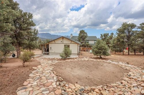 1960 Baldwin Lake Rd, Big Bear City, CA, 92314 | Card Image