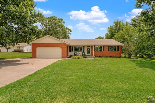 3434 Se Shawnee Heights Rd, Tecumseh, KS, 66542-9013 | Card Image