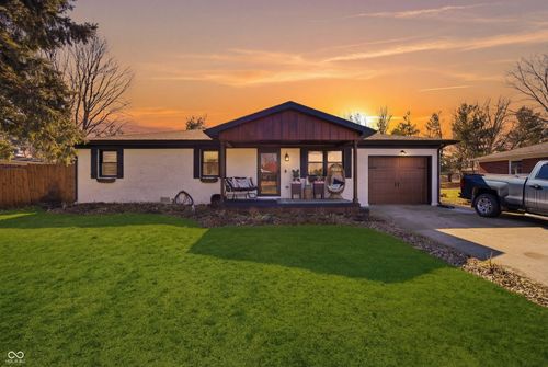 209 1st St, Saint Paul, IN, 47272-9539 | Card Image