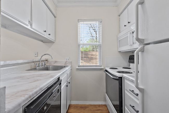 APT-203 - 4103 Speedway, Condo with 0 bedrooms, 1 bathrooms and 1 parking in Austin TX | Image 10