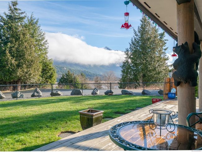 100 Dyer Dr, House other with 3 bedrooms, 3 bathrooms and 1 parking in Sayward BC | Image 25