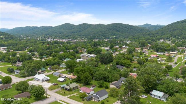 715 E Kentucky Ave, House other with 2 bedrooms, 1 bathrooms and null parking in La Follette TN | Image 30