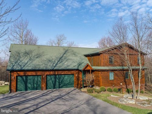 102 Mountainview Ct, OAKLAND, MD, 21550-7180 | Card Image