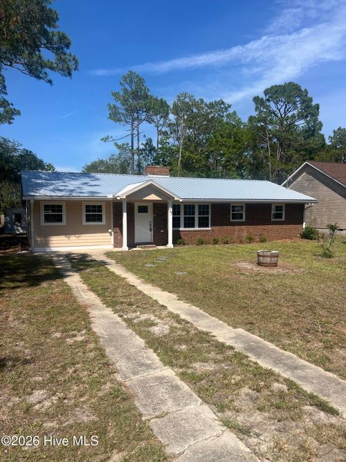 17 Burton Rd, Southport, NC, 28461-9119 | Card Image