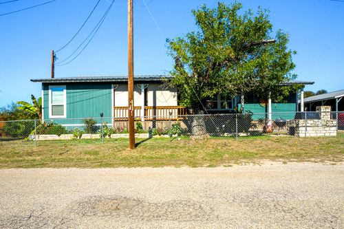 301 E Castlebriar Dr, Granite Shoals, TX, 78654-2234 | Card Image