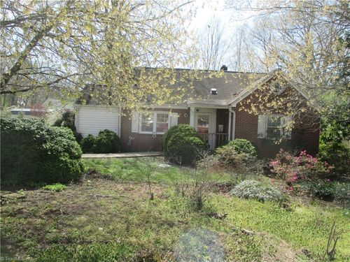 1126 Manning Street, Eden, NC, 27288 | Card Image