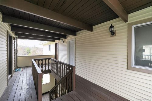 unit-3a-25 Village Park Dr, Fishkill, NY, 12524-3617 | Card Image