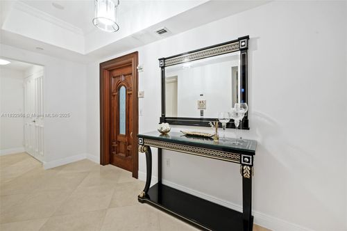 702-17875 Collins Ave, Sunny Isles Beach, FL, 33160-2718 | Card Image
